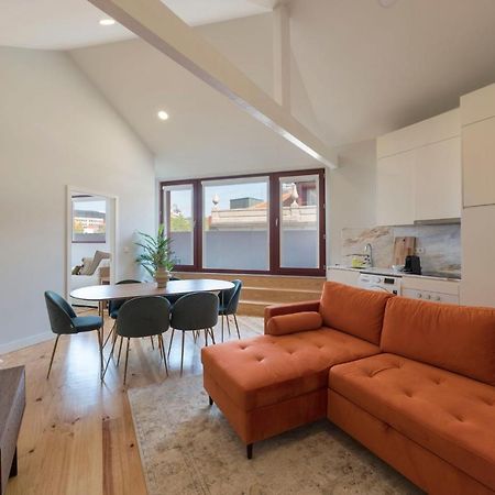 Central Superb Flat W/ Ac & Balcony By Lovelystay OOporto Esterno foto